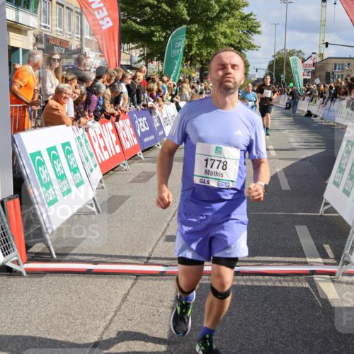15.09.2024 - PSD Bank Halbmarathon Strokosch-Dieckow http://msf.ph/oto/7095958 15.09.2024 12:09:51 Ziel 1778, 1855, 1966, 1994, 2179, 2327, 2408, 2878, 2890, 2892, 3050, 3238 meine-sportfotos.de