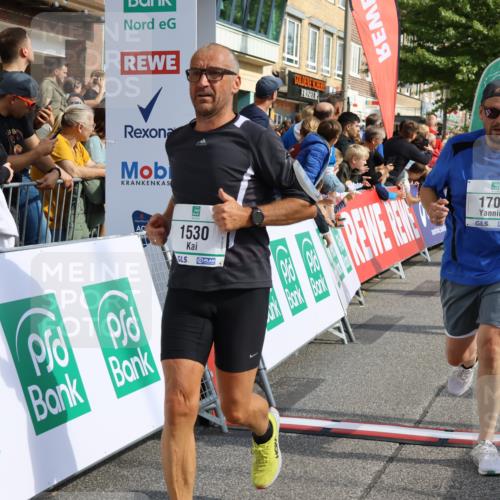 15.09.2024 - PSD Bank Halbmarathon Strokosch-Dieckow http://msf.ph/oto/7095972 15.09.2024 11:58:14 Ziel 806, 975, 1417, 1449, 1530, 1708, 1900, 2512, 2542, 2564, 2572, 2664, 2751, 2763, 3525 meine-sportfotos.de
