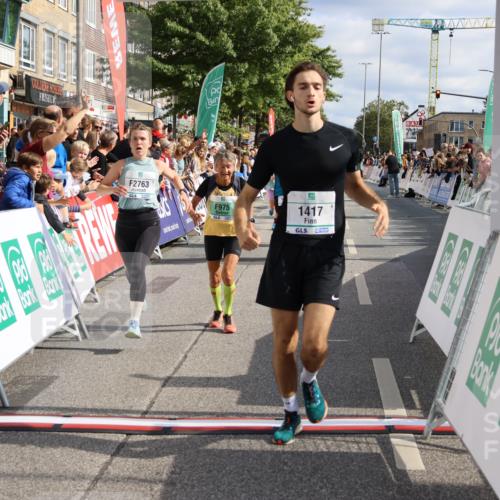 15.09.2024 - PSD Bank Halbmarathon Strokosch-Dieckow http://msf.ph/oto/7095989 15.09.2024 11:58:18 Ziel 975, 1417, 1449, 1530, 1565, 1708, 1900, 2512, 2542, 2564, 2572, 2664, 2751, 2763, 2873, 3138, 3525 meine-sportfotos.de