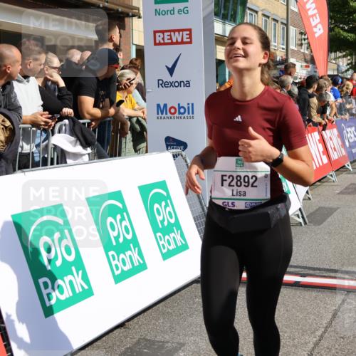 15.09.2024 - PSD Bank Halbmarathon Strokosch-Dieckow http://msf.ph/oto/7095994 15.09.2024 12:09:58 Ziel 1778, 1855, 2327, 2878, 2890, 2892, 3050, 3238, 3532 meine-sportfotos.de