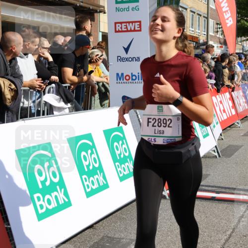 15.09.2024 - PSD Bank Halbmarathon Strokosch-Dieckow http://msf.ph/oto/7095996 15.09.2024 12:09:58 Ziel 1778, 1855, 2327, 2878, 2890, 2892, 3050, 3238, 3532 meine-sportfotos.de