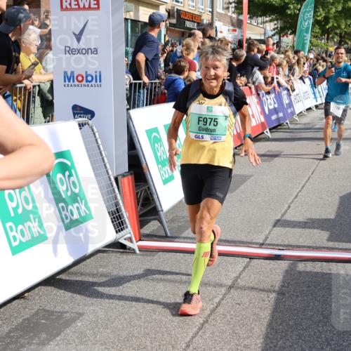 15.09.2024 - PSD Bank Halbmarathon Strokosch-Dieckow http://msf.ph/oto/7095999 15.09.2024 11:58:19 Ziel 975, 1417, 1449, 1530, 1539, 1565, 1708, 1900, 2512, 2542, 2564, 2572, 2664, 2751, 2763, 2873, 3138 meine-sportfotos.de