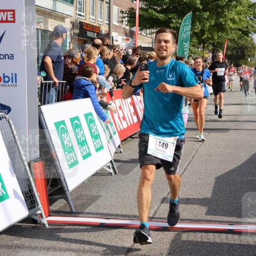 15.09.2024 - PSD Bank Halbmarathon Strokosch-Dieckow http://msf.ph/oto/7096009 15.09.2024 11:58:21 Ziel 975, 1417, 1449, 1530, 1539, 1565, 1708, 1900, 2512, 2564, 2572, 2751, 2763, 2873, 2883, 3138 meine-sportfotos.de