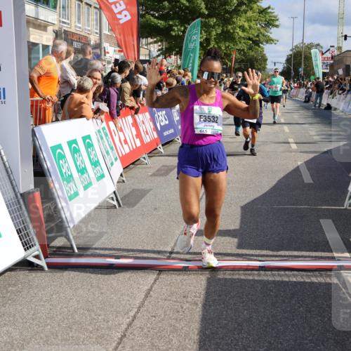 15.09.2024 - PSD Bank Halbmarathon Strokosch-Dieckow http://msf.ph/oto/7096012 15.09.2024 12:10:04 Ziel 1694, 2053, 2327, 2892, 2993, 3238, 3532 meine-sportfotos.de