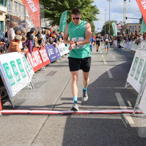 15.09.2024 - PSD Bank Halbmarathon Strokosch-Dieckow http://msf.ph/oto/7096050 15.09.2024 12:10:11 Ziel 1694, 1820, 1864, 2053, 2531, 2788, 2993, 3117, 3532 meine-sportfotos.de