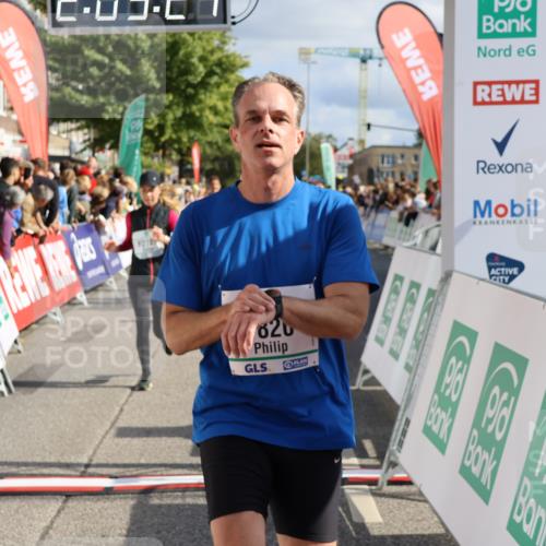 15.09.2024 - PSD Bank Halbmarathon Strokosch-Dieckow http://msf.ph/oto/7096054 15.09.2024 12:10:15 Ziel 1694, 1820, 1864, 1993, 1998, 2053, 2531, 2788, 2993, 3117, 3187, 3532 meine-sportfotos.de
