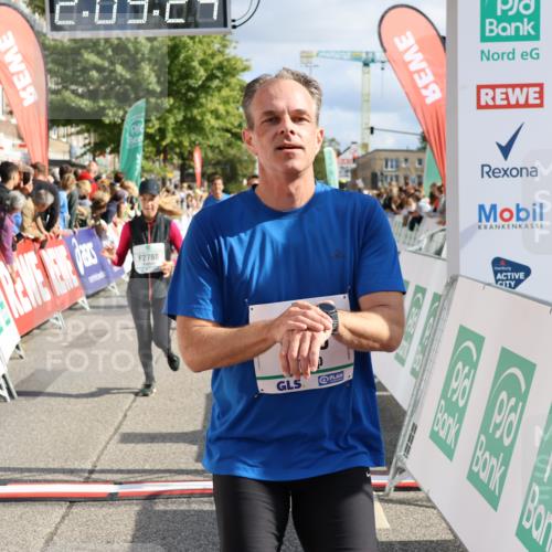 15.09.2024 - PSD Bank Halbmarathon Strokosch-Dieckow http://msf.ph/oto/7096056 15.09.2024 12:10:15 Ziel 1694, 1820, 1864, 1993, 1998, 2053, 2531, 2788, 2993, 3117, 3187, 3532 meine-sportfotos.de