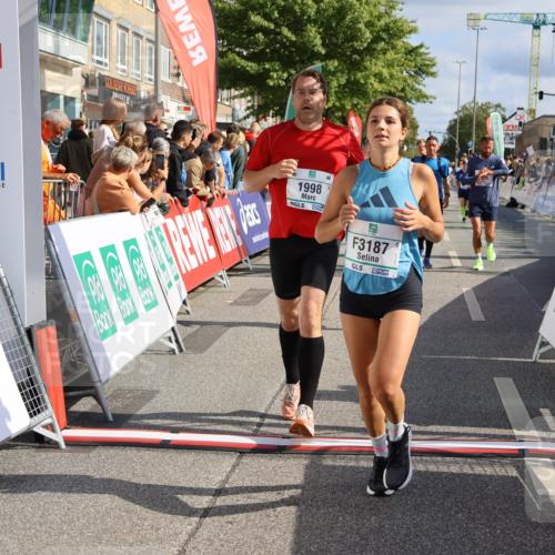 15.09.2024 - PSD Bank Halbmarathon Strokosch-Dieckow http://msf.ph/oto/7096102 15.09.2024 12:10:23 Ziel 1639, 1694, 1820, 1864, 1993, 1998, 2170, 2196, 2308, 2531, 2547, 2788, 2915, 2937, 3117, 3144, 3187 meine-sportfotos.de
