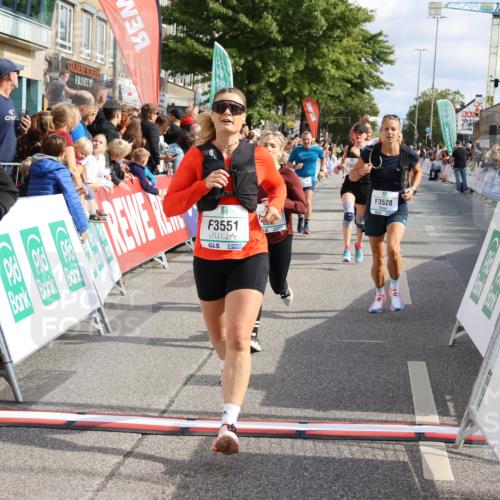 15.09.2024 - PSD Bank Halbmarathon Strokosch-Dieckow http://msf.ph/oto/7096106 15.09.2024 11:59:03 Ziel 1283, 1711, 1822, 1865, 1870, 1890, 1919, 1955, 1992, 2038, 2297, 2474, 2760, 3022, 3051, 3528, 3551, 3553 meine-sportfotos.de