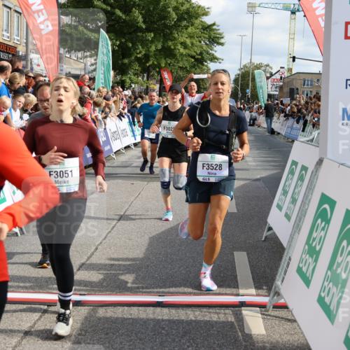 15.09.2024 - PSD Bank Halbmarathon Strokosch-Dieckow http://msf.ph/oto/7096111 15.09.2024 11:59:04 Ziel 1283, 1711, 1822, 1865, 1870, 1890, 1919, 1955, 1992, 2038, 2297, 2474, 2760, 2956, 3022, 3051, 3528, 3551 meine-sportfotos.de