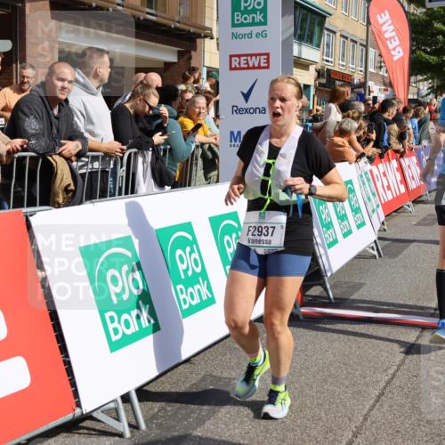 15.09.2024 - PSD Bank Halbmarathon Strokosch-Dieckow http://msf.ph/oto/7096135 15.09.2024 12:10:26 Ziel 1639, 1820, 1836, 1864, 1993, 1998, 2170, 2196, 2308, 2531, 2546, 2547, 2788, 2915, 2937, 3117, 3144, 3187 meine-sportfotos.de