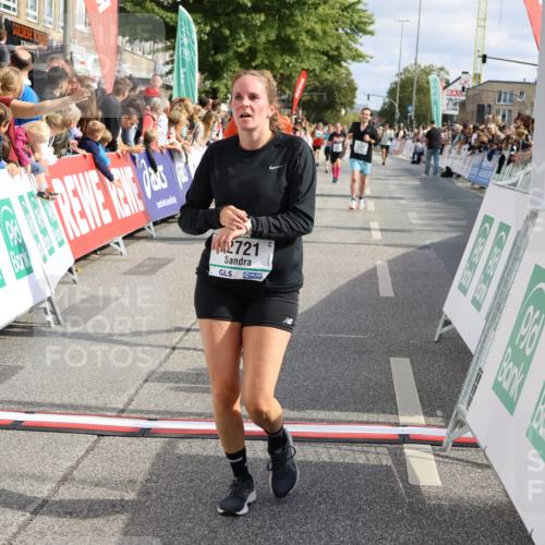 15.09.2024 - PSD Bank Halbmarathon Strokosch-Dieckow http://msf.ph/oto/7096153 15.09.2024 11:59:14 Ziel 1329, 1711, 1862, 1870, 1890, 1955, 2230, 2297, 2721, 2756, 2760, 2776, 2956, 3022, 3051, 3528, 3551 meine-sportfotos.de