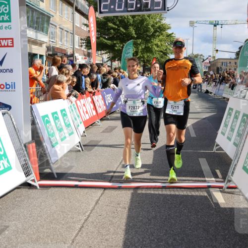 15.09.2024 - PSD Bank Halbmarathon Strokosch-Dieckow http://msf.ph/oto/7096179 15.09.2024 12:10:36 Ziel 1211, 1639, 1649, 1836, 1881, 2028, 2170, 2196, 2308, 2546, 2547, 2877, 2915, 2937, 2985, 3144, 3538 meine-sportfotos.de