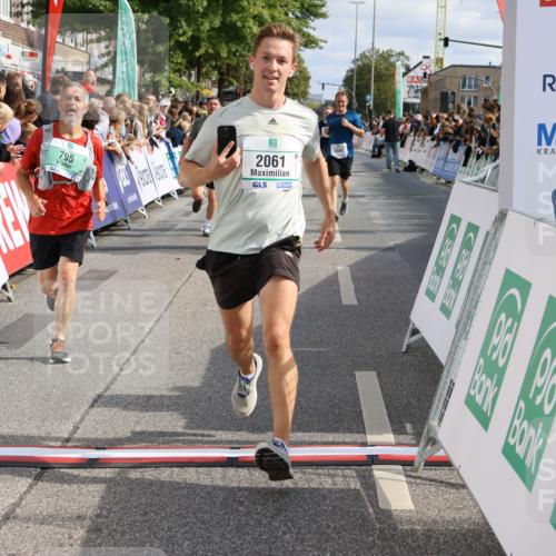 15.09.2024 - PSD Bank Halbmarathon Strokosch-Dieckow http://msf.ph/oto/7096185 15.09.2024 11:59:24 Ziel 795, 1329, 1585, 1739, 1862, 2061, 2230, 2278, 2545, 2721, 2756, 2767, 2776, 2897, 2956, 3189 meine-sportfotos.de
