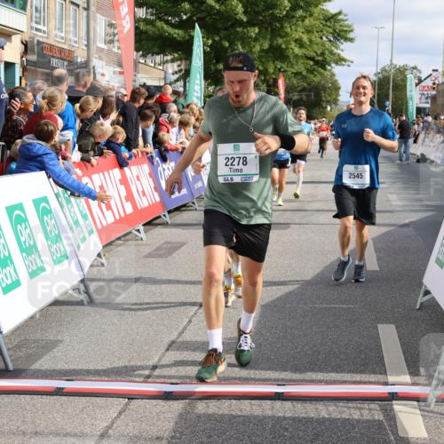 15.09.2024 - PSD Bank Halbmarathon Strokosch-Dieckow http://msf.ph/oto/7096189 15.09.2024 11:59:27 Ziel 795, 1329, 1585, 1739, 1862, 2061, 2278, 2545, 2756, 2767, 2776, 2897, 3189 meine-sportfotos.de