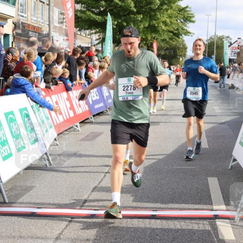 15.09.2024 - PSD Bank Halbmarathon Strokosch-Dieckow http://msf.ph/oto/7096191 15.09.2024 11:59:27 Ziel 795, 1329, 1585, 1739, 1862, 2061, 2278, 2545, 2756, 2767, 2776, 2897, 3189 meine-sportfotos.de