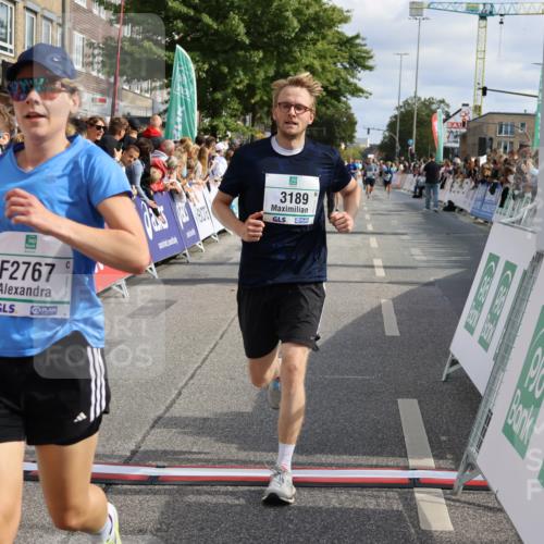 15.09.2024 - PSD Bank Halbmarathon Strokosch-Dieckow http://msf.ph/oto/7096207 15.09.2024 11:59:32 Ziel 795, 1329, 1585, 1738, 1739, 2061, 2278, 2545, 2767, 2776, 2789, 2897, 3189 meine-sportfotos.de