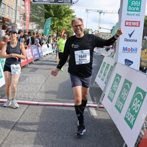 15.09.2024 - PSD Bank Halbmarathon Strokosch-Dieckow http://msf.ph/oto/7096211 15.09.2024 12:10:42 Ziel 1211, 1649, 1752, 1836, 1881, 2028, 2143, 2170, 2546, 2547, 2828, 2833, 2877, 2985, 3144, 3147, 3506, 3538 meine-sportfotos.de