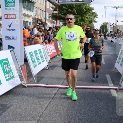 15.09.2024 - PSD Bank Halbmarathon Strokosch-Dieckow http://msf.ph/oto/7096235 15.09.2024 12:10:45 Ziel 1211, 1649, 1752, 1836, 1881, 2028, 2143, 2546, 2828, 2833, 2877, 2985, 3077, 3147, 3506, 3538 meine-sportfotos.de