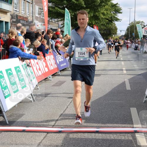 15.09.2024 - PSD Bank Halbmarathon Strokosch-Dieckow http://msf.ph/oto/7096250 15.09.2024 11:59:48 Ziel 1139, 1455, 1554, 1665, 1738, 2004, 2046, 2142, 2783, 2789, 2817, 2876, 2950 meine-sportfotos.de