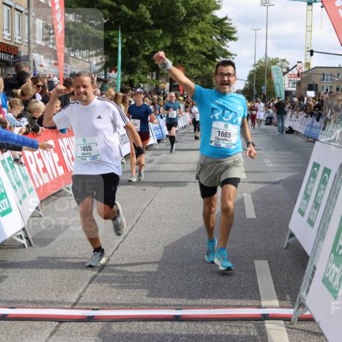 15.09.2024 - PSD Bank Halbmarathon Strokosch-Dieckow http://msf.ph/oto/7096252 15.09.2024 11:59:51 Ziel 1139, 1455, 1554, 1665, 1902, 2004, 2046, 2142, 2418, 2783, 2789, 2817, 2841, 2874, 2876, 2950 meine-sportfotos.de