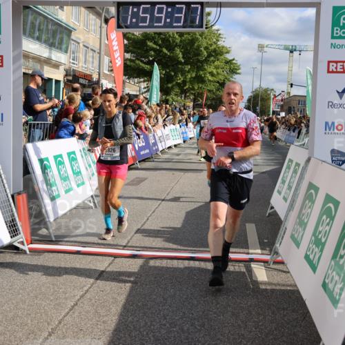 15.09.2024 - PSD Bank Halbmarathon Strokosch-Dieckow http://msf.ph/oto/7096302 15.09.2024 12:00:28 Ziel 1258, 1546, 1547, 1576, 1593, 1625, 1691, 1725, 1848, 1952, 2713, 2714, 2791, 2826, 2983, 3098, 3519, 3550 meine-sportfotos.de