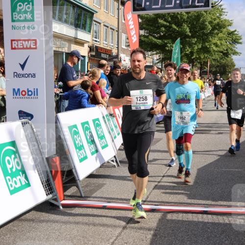 15.09.2024 - PSD Bank Halbmarathon Strokosch-Dieckow http://msf.ph/oto/7096307 15.09.2024 12:00:33 Ziel 1258, 1546, 1547, 1593, 1625, 1725, 1848, 1852, 1952, 1960, 2357, 2713, 2714, 2778, 2826, 3098, 3445, 3519, 3550 meine-sportfotos.de