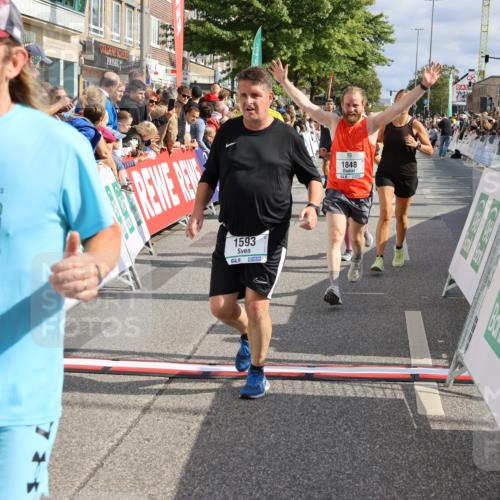 15.09.2024 - PSD Bank Halbmarathon Strokosch-Dieckow http://msf.ph/oto/7096312 15.09.2024 12:00:35 Ziel 1258, 1546, 1547, 1593, 1625, 1848, 1852, 1952, 1960, 2047, 2357, 2570, 2713, 2714, 2778, 2826, 3445, 3519 meine-sportfotos.de