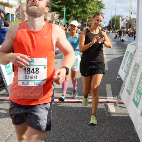 15.09.2024 - PSD Bank Halbmarathon Strokosch-Dieckow http://msf.ph/oto/7096320 15.09.2024 12:00:37 Ziel 1258, 1338, 1546, 1547, 1593, 1625, 1848, 1852, 1952, 1960, 2047, 2357, 2570, 2713, 2714, 2778, 2826, 3445, 3519 meine-sportfotos.de