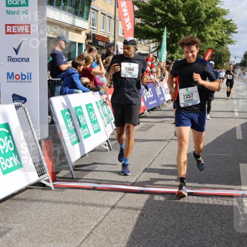15.09.2024 - PSD Bank Halbmarathon Strokosch-Dieckow http://msf.ph/oto/7096325 15.09.2024 12:00:40 Ziel 1258, 1338, 1546, 1547, 1593, 1848, 1852, 1952, 1960, 2047, 2357, 2570, 2713, 2778, 2826, 3445, 3519 meine-sportfotos.de