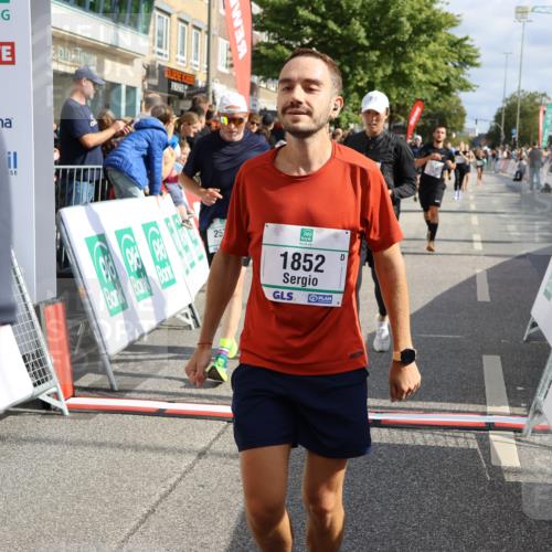 15.09.2024 - PSD Bank Halbmarathon Strokosch-Dieckow http://msf.ph/oto/7096332 15.09.2024 12:00:42 Ziel 1258, 1338, 1546, 1547, 1593, 1848, 1852, 1952, 1960, 2047, 2357, 2570, 2778, 2842, 3028, 3445, 3519 meine-sportfotos.de