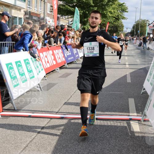 15.09.2024 - PSD Bank Halbmarathon Strokosch-Dieckow http://msf.ph/oto/7096343 15.09.2024 12:00:46 Ziel 1338, 1546, 1547, 1593, 1788, 1848, 1852, 1952, 1960, 2047, 2357, 2560, 2570, 2778, 2842, 3028, 3146, 3316, 3445 meine-sportfotos.de