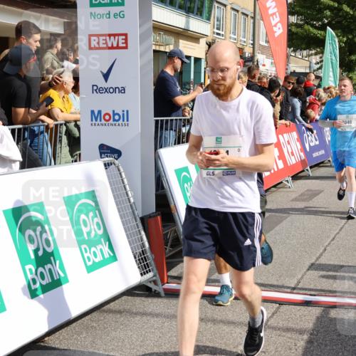15.09.2024 - PSD Bank Halbmarathon Strokosch-Dieckow http://msf.ph/oto/7096356 15.09.2024 12:00:57 Ziel 1338, 1362, 1781, 1788, 1914, 1951, 2048, 2248, 2293, 2560, 2842, 2928, 3028, 3088, 3146, 3171, 3316 meine-sportfotos.de