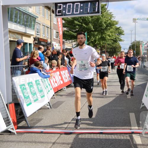15.09.2024 - PSD Bank Halbmarathon Strokosch-Dieckow http://msf.ph/oto/7096364 15.09.2024 12:01:02 Ziel 1362, 1781, 1788, 1792, 1868, 1914, 1951, 2048, 2248, 2293, 2560, 2813, 2842, 2875, 2910, 2928, 3023, 3088, 3146, 3171, 3316 meine-sportfotos.de