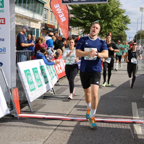 15.09.2024 - PSD Bank Halbmarathon Strokosch-Dieckow http://msf.ph/oto/7096375 15.09.2024 12:01:08 Ziel 1362, 1492, 1769, 1781, 1782, 1792, 1868, 1880, 1914, 1951, 1969, 2048, 2223, 2248, 2293, 2813, 2875, 2910, 2928, 2953, 2961, 3023, 3088, 3171 meine-sportfotos.de