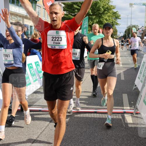 15.09.2024 - PSD Bank Halbmarathon Strokosch-Dieckow http://msf.ph/oto/7096393 15.09.2024 12:01:14 Ziel 1362, 1492, 1732, 1769, 1782, 1792, 1868, 1880, 1899, 1969, 2223, 2248, 2293, 2772, 2813, 2824, 2875, 2910, 2928, 2952, 2953, 2961, 3023, 3088, 3171 meine-sportfotos.de