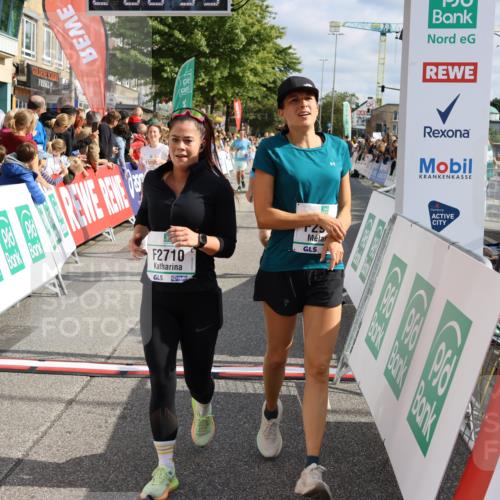 15.09.2024 - PSD Bank Halbmarathon Strokosch-Dieckow http://msf.ph/oto/7096432 15.09.2024 12:01:30 Ziel 1631, 1695, 1755, 1971, 2236, 2237, 2682, 2710, 2772, 2805, 2824, 2843, 2952, 2964, 3176, 3190 meine-sportfotos.de