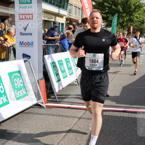 15.09.2024 - PSD Bank Halbmarathon Strokosch-Dieckow http://msf.ph/oto/7096444 15.09.2024 12:01:43 Ziel 1523, 1631, 1695, 1710, 1804, 1809, 1823, 1971, 2010, 2329, 2413, 2506, 2805, 2843, 3176, 3190, 3195 meine-sportfotos.de