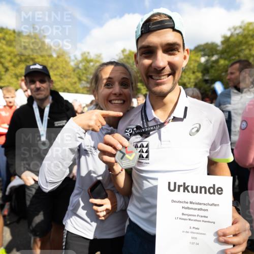15.09.2024 - PSD Bank Halbmarathon Michael Strokosch http://msf.ph/oto/7096470 15.09.2024 12:43:38 Allgemein zum Event 2, 35, 1, 07, 34 meine-sportfotos.de