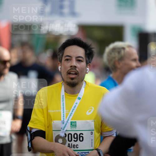 15.09.2024 - PSD Bank Halbmarathon Michael Strokosch http://msf.ph/oto/7097124 15.09.2024 11:50:18 Allgemein zum Event 10, 10, 096 meine-sportfotos.de