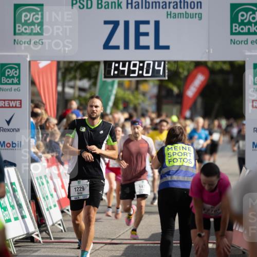 15.09.2024 - PSD Bank Halbmarathon Michael Strokosch http://msf.ph/oto/7097128 15.09.2024 11:49:56 Allgemein zum Event 1, 49, 04, 1229, 147 meine-sportfotos.de