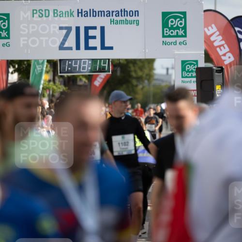 15.09.2024 - PSD Bank Halbmarathon Michael Strokosch http://msf.ph/oto/7097138 15.09.2024 11:49:06 Allgemein zum Event 8, 48, 14, 36, 1102 meine-sportfotos.de