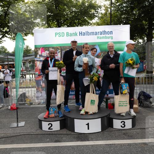 15.09.2024 - PSD Bank Halbmarathon Michael Strokosch http://msf.ph/oto/7097153 15.09.2024 11:43:01 Allgemein zum Event 2, 1, 3 meine-sportfotos.de