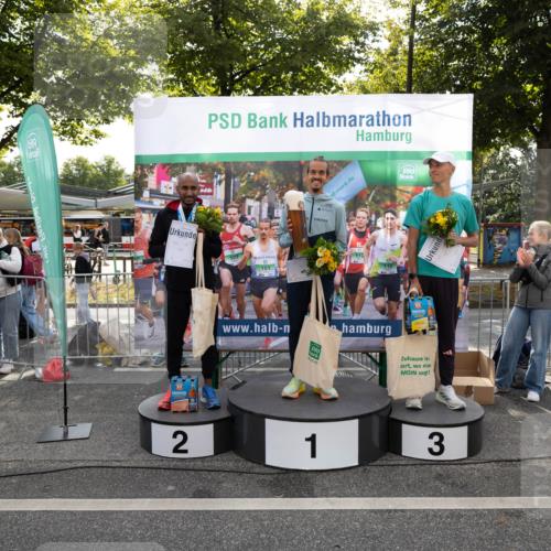 15.09.2024 - PSD Bank Halbmarathon Michael Strokosch http://msf.ph/oto/7097203 15.09.2024 11:42:38 Allgemein zum Event 101, 110, 2, 1, 3 meine-sportfotos.de