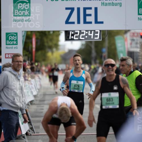 15.09.2024 - PSD Bank Halbmarathon Michael Strokosch http://msf.ph/oto/7097272 15.09.2024 11:23:36 Allgemein zum Event 1, 22, 43, 679, 683 meine-sportfotos.de