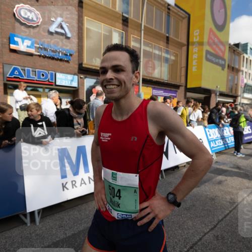 15.09.2024 - PSD Bank Halbmarathon Michael Strokosch http://msf.ph/oto/7097807 15.09.2024 11:10:10 Allgemein zum Event 7, 21, 100, 504 meine-sportfotos.de