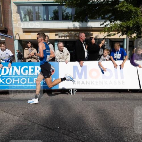 15.09.2024 - PSD Bank Halbmarathon Michael Strokosch http://msf.ph/oto/7097961 15.09.2024 11:06:00 Allgemein zum Event 45, 1971 meine-sportfotos.de