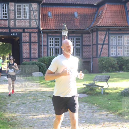 22.09.2024 - 32. Volkslauf durch das schöne Alstertal Luisa Fischer http://msf.ph/oto/7102111 22.09.2024 10:57:46 Laufen 4757, 3073 meine-sportfotos.de