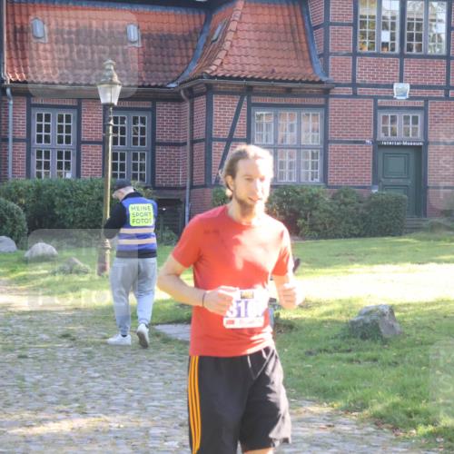 22.09.2024 - 32. Volkslauf durch das schöne Alstertal Luisa Fischer http://msf.ph/oto/7102127 22.09.2024 10:59:07 Laufen 1757 meine-sportfotos.de