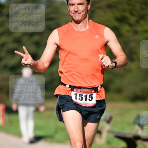 22.09.2024 - 32. Volkslauf durch das schöne Alstertal Dr. Thomas Lammeyer http://msf.ph/oto/7104322 22.09.2024 10:04:50 Laufen 1515 meine-sportfotos.de